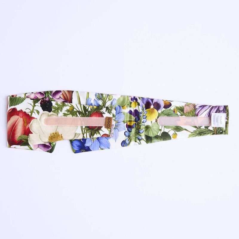Kip&Co Cottage Garden Block Out Silk Eye Mask image number 1